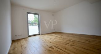 von_poll_real_estate_property_25077015_image_4