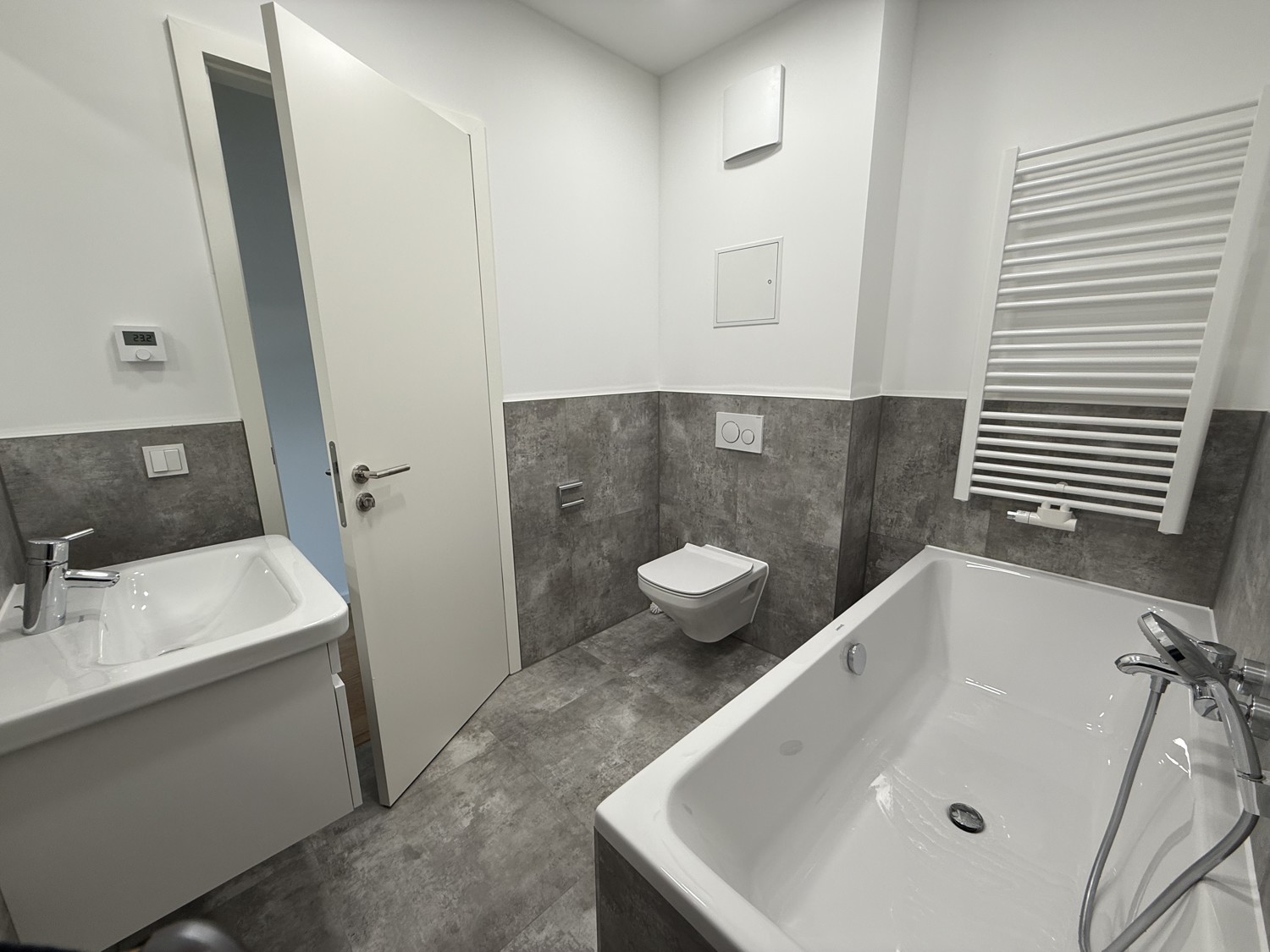 Badezimmer 1