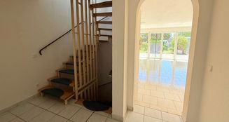 von_poll_real_estate_property_25158001_image_3