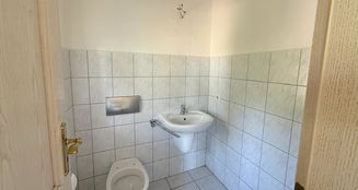 von_poll_real_estate_property_25158001_image_1