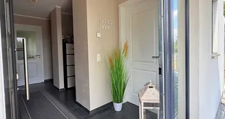 von_poll_real_estate_property_25474009_image_1