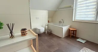 von_poll_real_estate_property_25474009_image_5