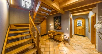 von_poll_real_estate_property_25474003_image_2