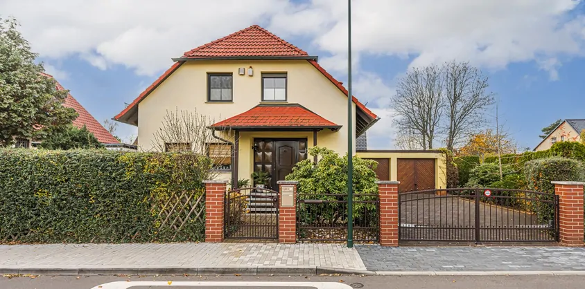 von Poll Immobilien GmbH