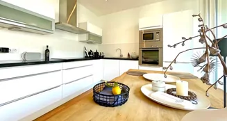 von_poll_real_estate_property_25474014_image_1