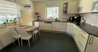 von_poll_real_estate_property_25474016_image_6