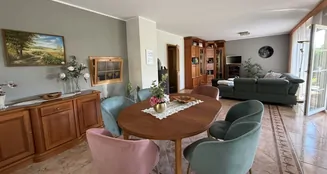 von_poll_real_estate_property_25474016_image_7