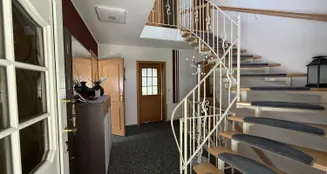 von_poll_real_estate_property_25474016_image_4