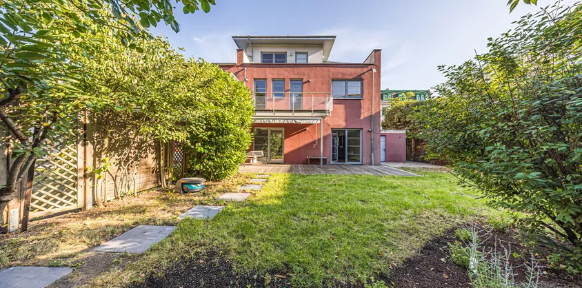 von Poll Immobilien GmbH