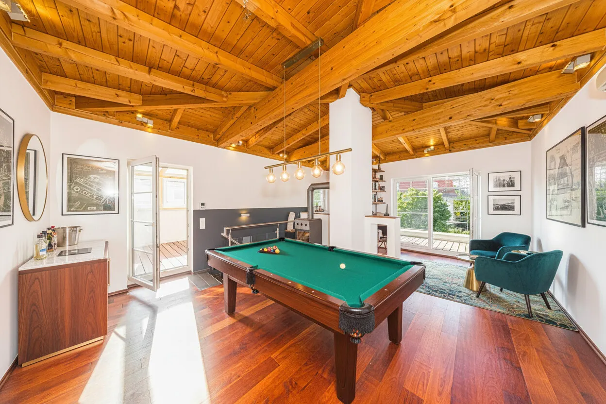 Atelier (KI-generiert)