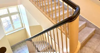 von_poll_real_estate_property_25474034_image_1