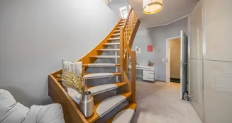 von_poll_real_estate_property_26474002_image_8