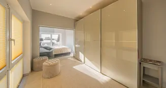 von_poll_real_estate_property_26474002_image_7