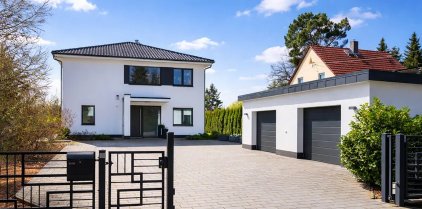 von Poll Immobilien GmbH