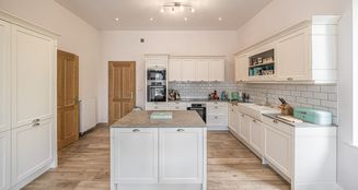 von_poll_real_estate_property_25077018_image_5