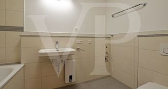 von_poll_real_estate_property_25237376_image_9