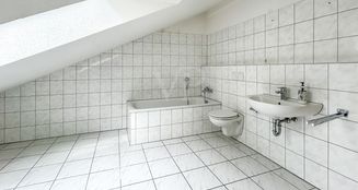 von_poll_real_estate_property_25237375_image_12