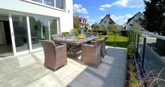 von_poll_real_estate_property_24002096_image_0