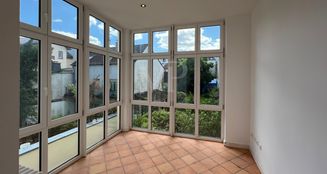 von_poll_real_estate_property_25002063_image_3
