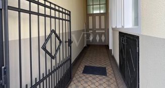 von_poll_real_estate_property_25002063_image_2