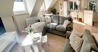 von_poll_real_estate_property_25002025_image_0