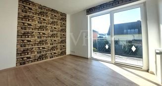 von_poll_real_estate_property_25002011_image_6