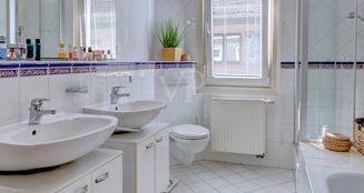 von_poll_real_estate_property_25002026_image_9