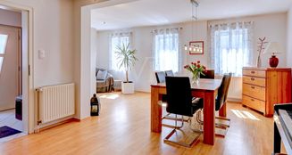 von_poll_real_estate_property_25002026_image_2