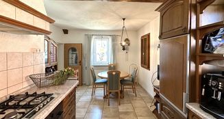 von_poll_real_estate_property_25002033_image_2