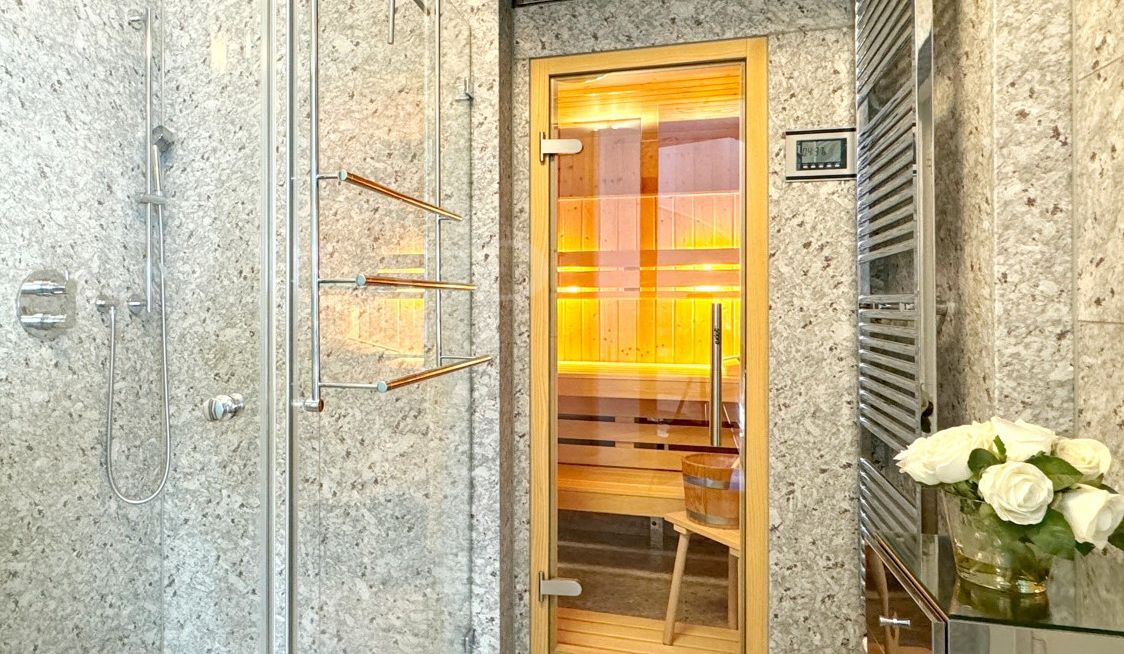 Sauna (Masterbad)