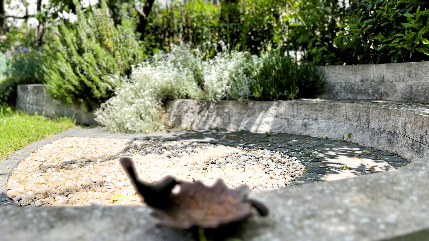 Gartenmäuerchen