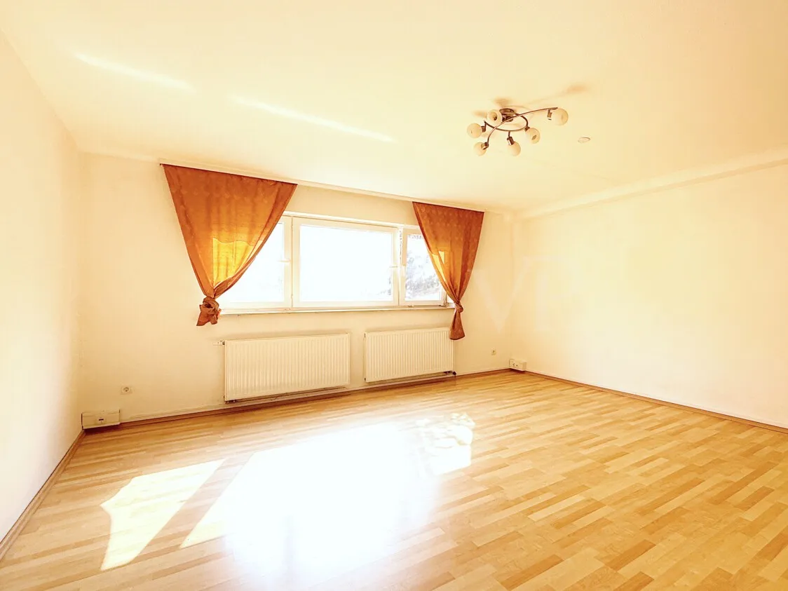 Zimmer (Untergeschoss)