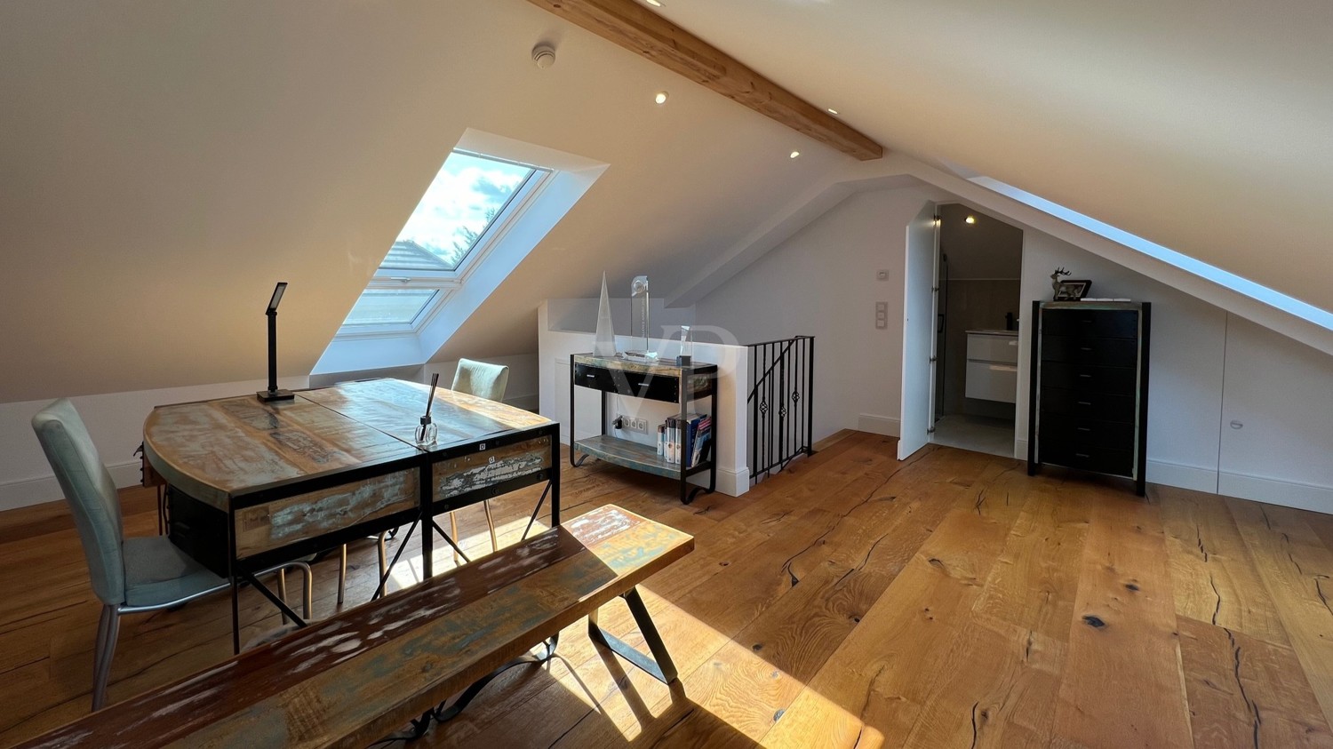Studio Dachgeschoss