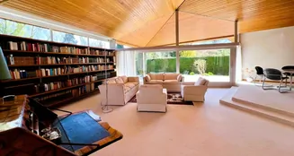 von_poll_real_estate_property_25002030_image_0