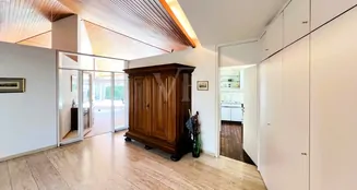 von_poll_real_estate_property_25002030_image_1