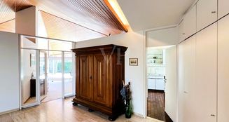 von_poll_real_estate_property_25002030_image_1