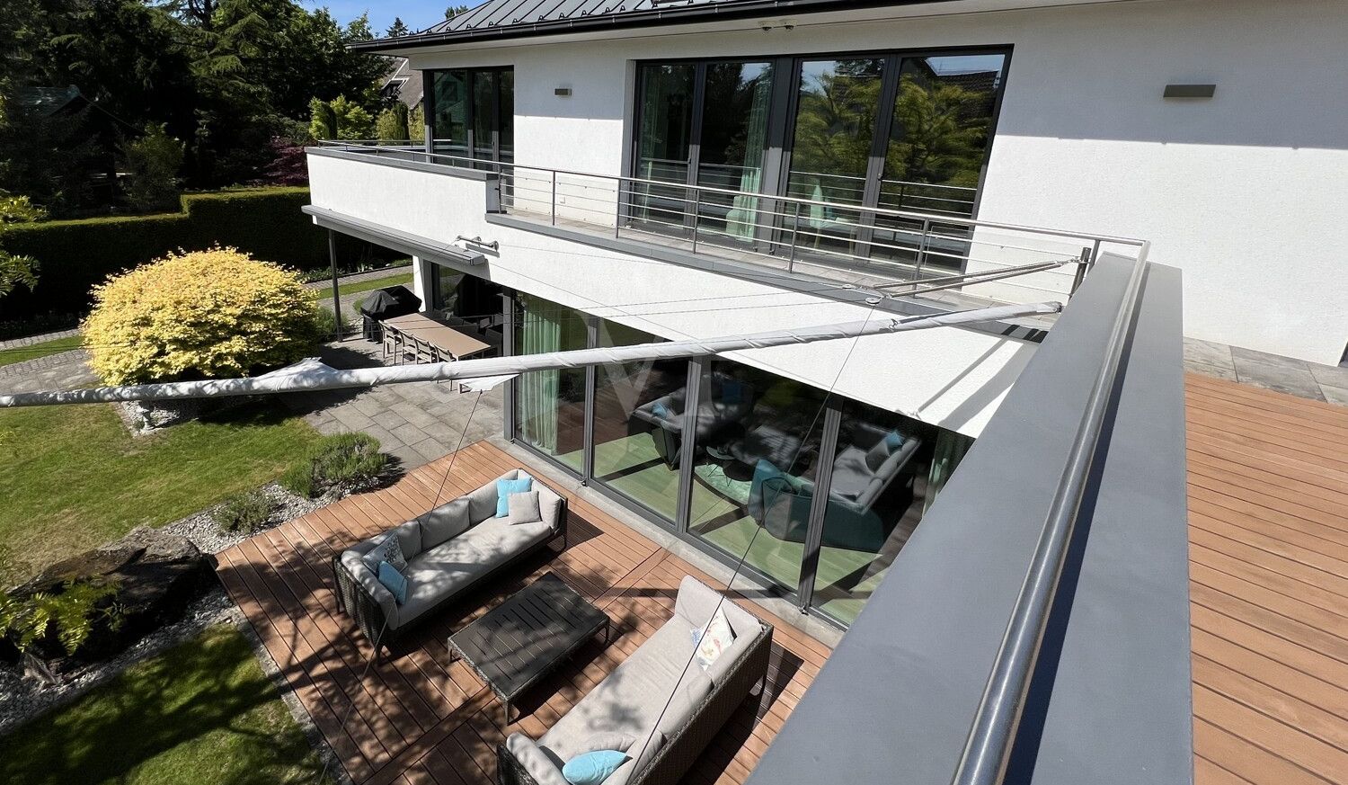 Umlaufender Balkon