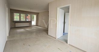 von_poll_real_estate_property_25002078_image_1