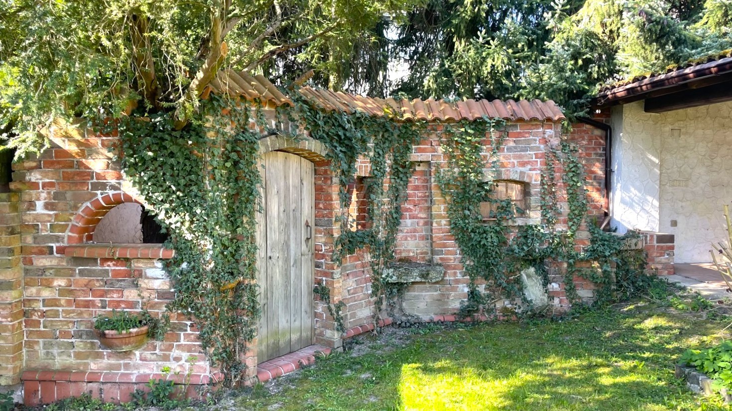 Gartenmauer