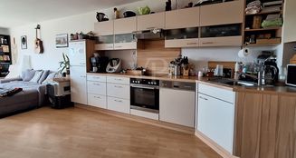 von_poll_real_estate_property_25002072_image_3