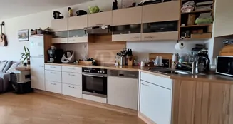 von_poll_real_estate_property_25002072a_image_5