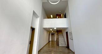 von_poll_real_estate_property_25002038_image_1