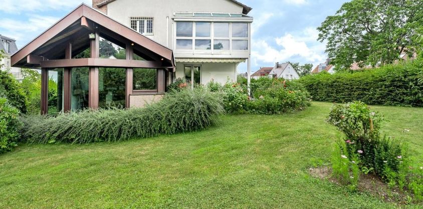 von Poll Immobilien GmbH
