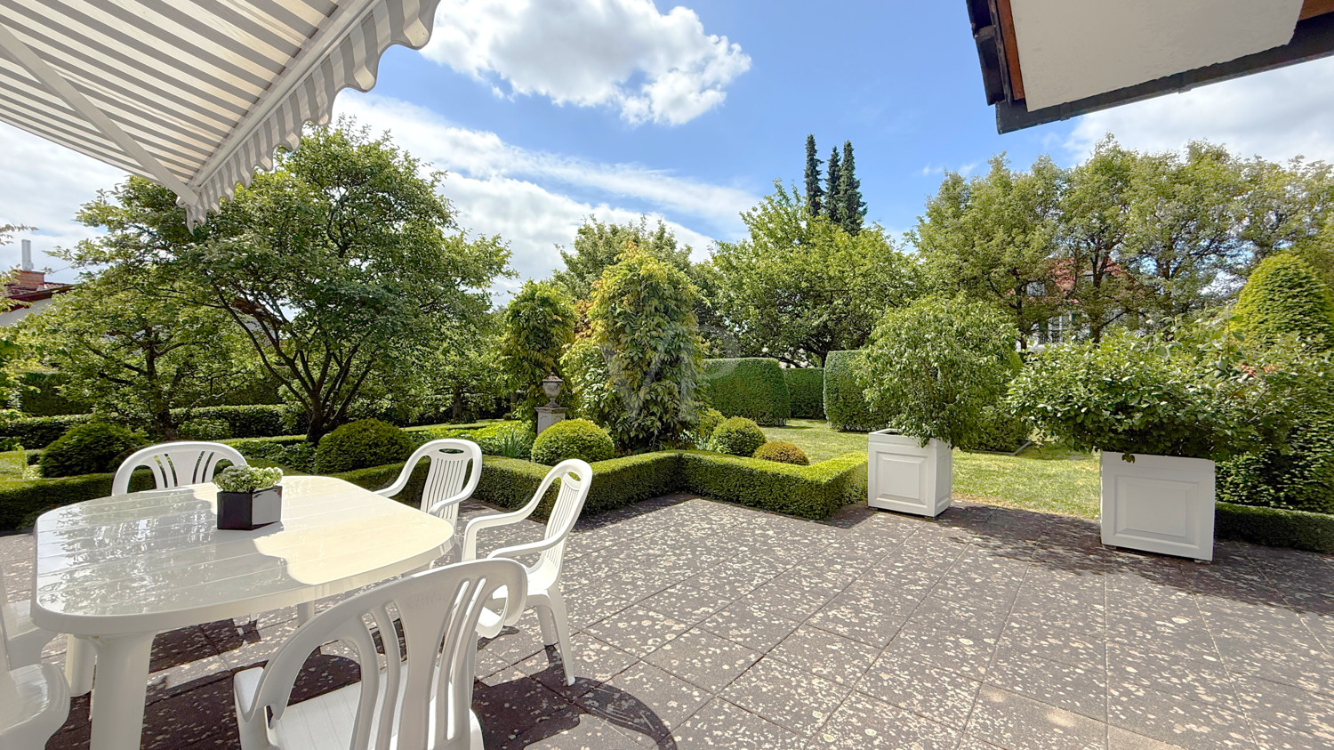 Terrasse Ansicht II