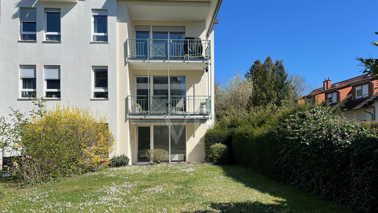 EG-Aparment