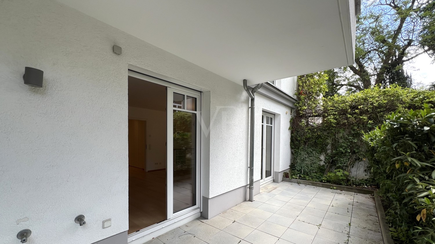 Überdachte Terrasse