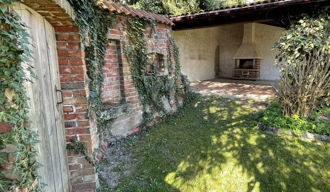 Überdachte Grillecke