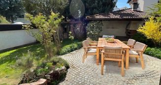 von_poll_real_estate_property_25002035a_image_0