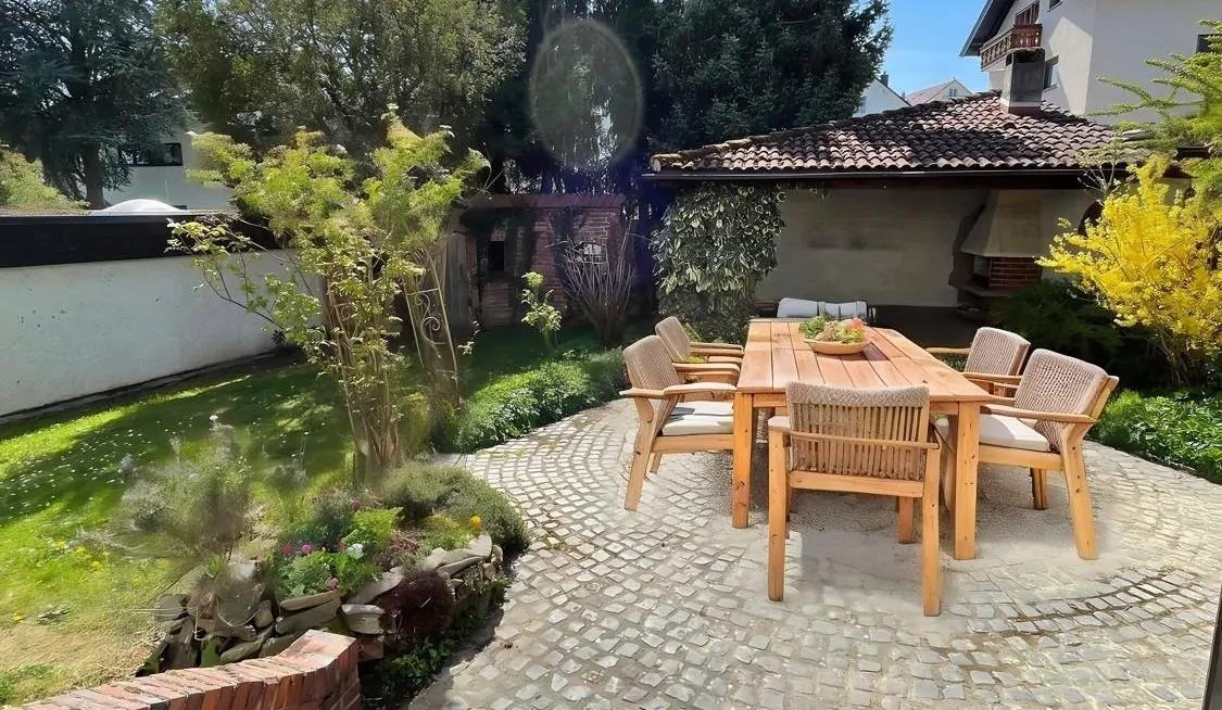 Titelbild mit Rahmen