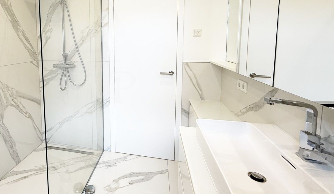 Badezimmer I